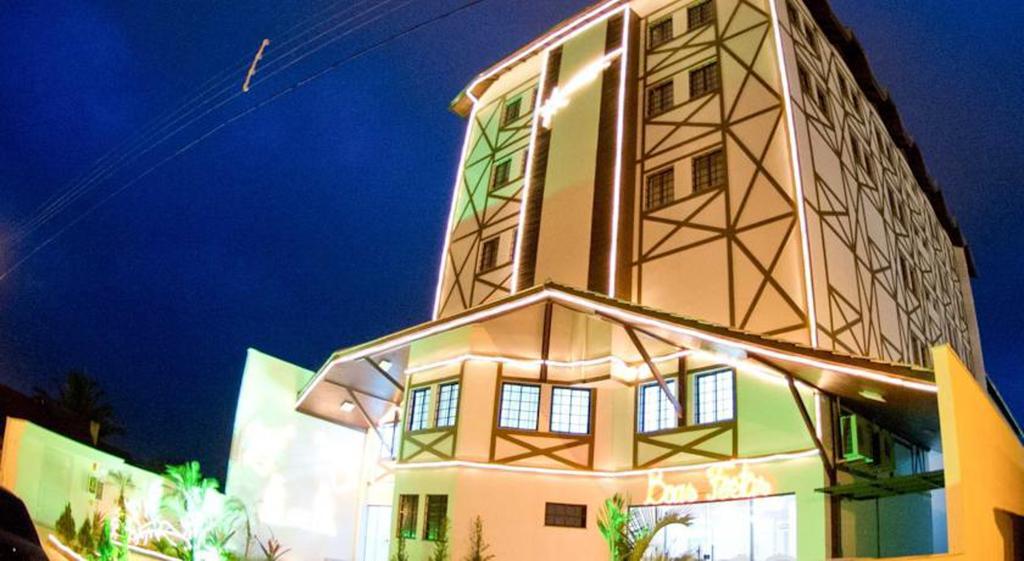 Hotel Oma Zita Forquilhinha Kültér fotó