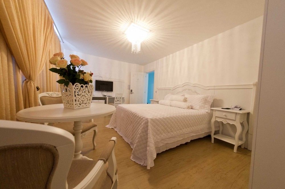 Hotel Oma Zita Forquilhinha Kültér fotó